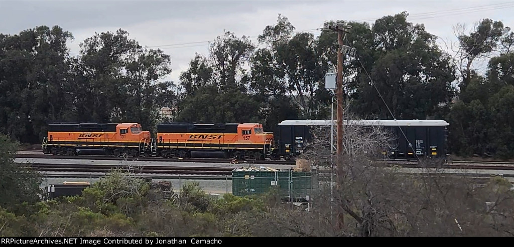 BNSF power in Stuart Mesa